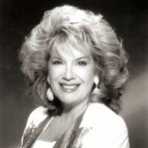 vikki carr